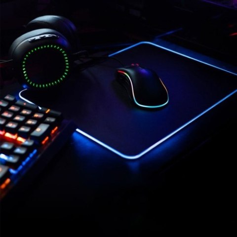 Gamingowa podkładka pod myszkę i klawiaturę dla graczy RGB LED rozm. 25x35cm Gamingowa podkładka pod myszkę i klawiaturę dla graczy RGB LED rozm. 25x35cm